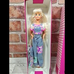 1995 Kool-Aid Special Edition Wacky Warehouse Barbie New In Box NRFB Blonde